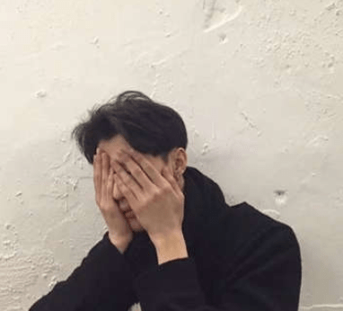 想哭的说说图片:突然莫名地难受,想哭 想哭的说说图片:突然莫名地难受,想哭