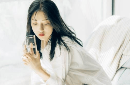 短语:人的一生会遇见2920万人,两人相爱的概率是0.000049 短语:人的一生会遇见2920万人,两人相爱的概率是0.000049