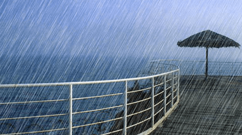 在连绵不断的下雨天，最适合练轻功水上漂了...