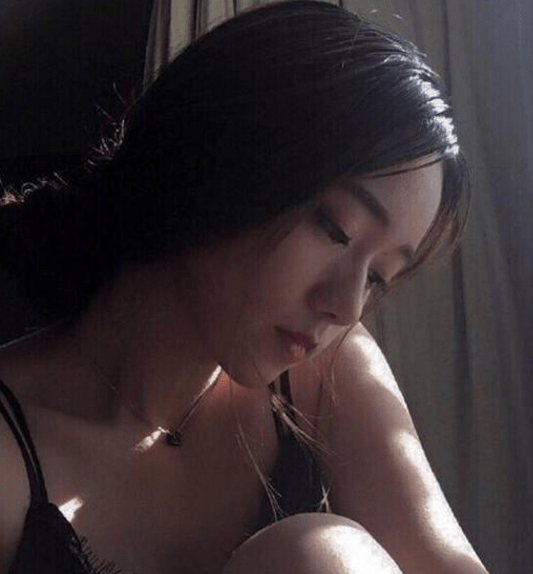 微信很戳心的句子：心是我的，可里面装的全是你