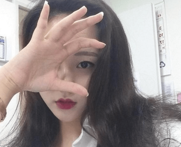 朋友圈很火的现实犀利句子： 从不讨好所有人，才会如此迷人