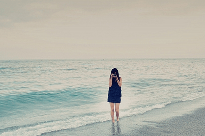 有哲理的英文说说图片: Never abandon an old friend 有哲理的英文说说图片: Never abandon an old friend