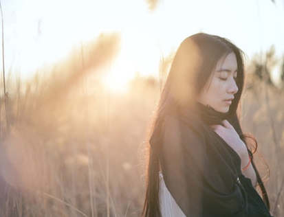 励志经典语录图片：强者，让你的敌人比你更恐惧