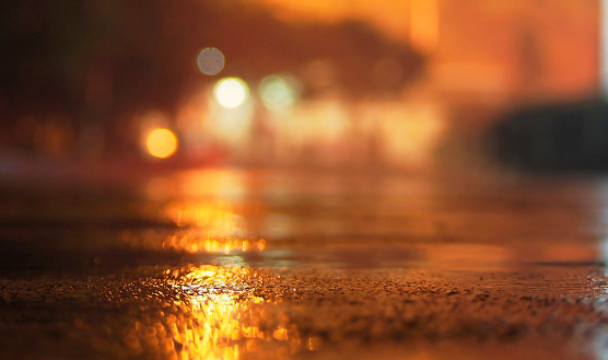 雨天里的情话：细雨绵绵中的浪漫告白