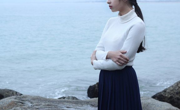 默默倾心于你的说说图片:我深情款款不甘心但只能远观 默默倾心于你的说说图片:我深情款款不甘心但只能远观