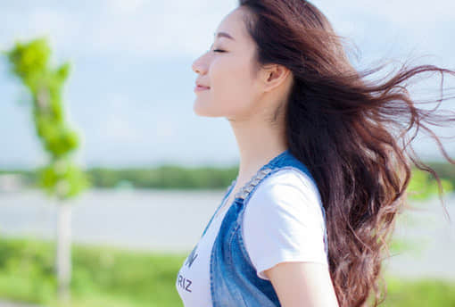 优美好句子 我们一定要维持着美好的心,欣赏的心 优美好句子 我们一定要维持着美好的心,欣赏的心