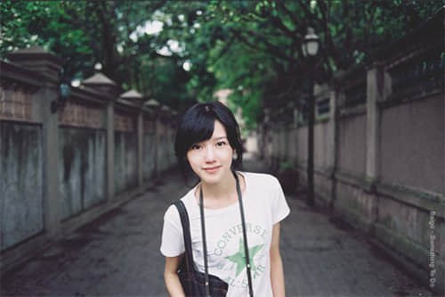 QQ空间唯美女生说说图片带字的2