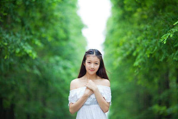 超唯美的句子 对于伤痛,让时间来慢慢舔,没有过不去的坎
