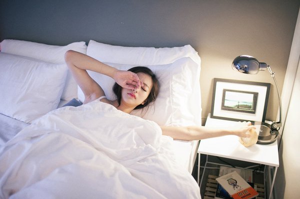 女生伤感说说带图片
