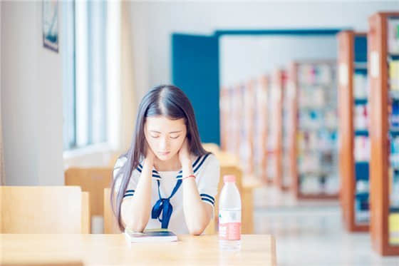 感恩教师节的句子 感恩教师节的句子