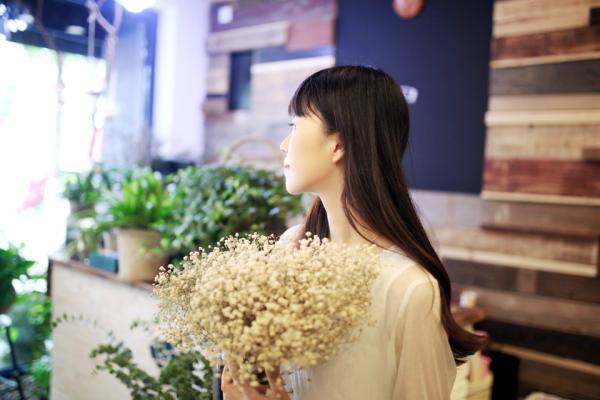 心凉了的句子 凡事皆有代价,快乐的代价便是痛苦 心凉了的句子 凡事皆有代价,快乐的代价便是痛苦