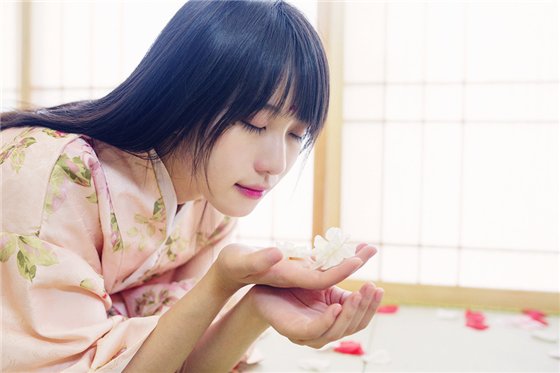 关于思念家乡的句子 关于思念家乡的句子