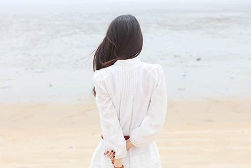 苦难中的坚韧